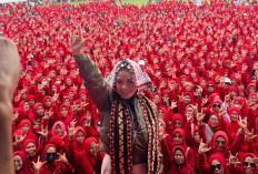 Siti Atiqoh Istri Ganjar Pranowo 'Merahkan' Lapangan Sri Tanjung, Lampung Selatan