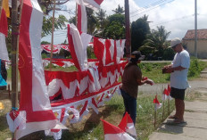 Pria asal Garut Jual Bendera di Pesbar sejak 2015