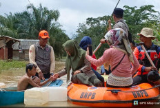 Pemkab Mesuji Salurkan Bantuan untuk Korban Banjir 