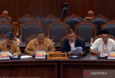 Pemohon Uji Materi Minta Kolom Agama di KTP dan KK Dihapus