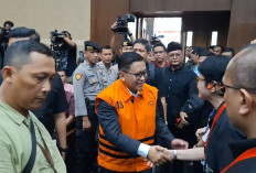 Sekjen PDIP Hasto Kristiyanto Dituntut 7 Tahun Penjara