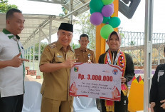 Atlet Tanggamus Peraih Medali SEA Games Dapat Tali Asih 