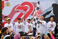 Ketua DPRD Lamteng Ikut Meriahkan Jalan Sehat Hari Bhayangkara ke-79 Bersama Ribuan Warga