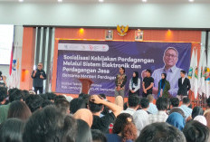 Mahasiswa Diajak Lihat Peluang Usaha dengan Sistem Elektronik