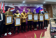 Penghargaan Penghujung Jabatan, Afni Carolina Didapuk Sahabat Media oleh SMSI