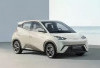  Delapan Mobil Listrik Baterai Ganda Terbaik 2025