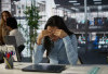 Atasi Kelelahan saat Bekerja Supaya Lebih Sehat dan Produktif
